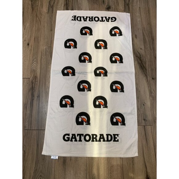 Gatorade McArthur Sports Towel 22x40 White 100% Cotton Printed In USA - Picture 1 of 6